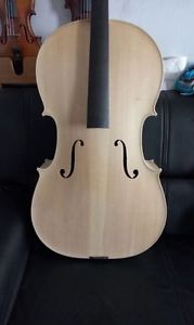 White Cello 4/4 size 1724 Yo Yo Ma model flamed maple back old spruce top