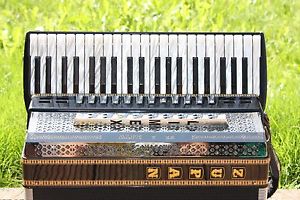 ZUPAN Akkordeon Alpe V EA Schwarz, 120 Bässe, Cassotto, Limex