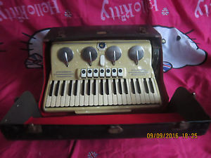 Paolo Soprani  FULL SIZE USED ACCORDION  GOOD CONDITION