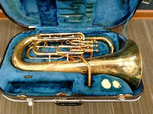 Yamaha YEP 321 Euphonium and Case
