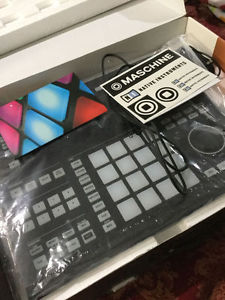 BNIB Maschine Studio - Black
