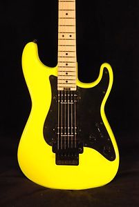 CHARVEL PRO-MOD SO-CAL STYLE 1 HH FR, MAPLE FINGERBOARD, NEON YELLOW