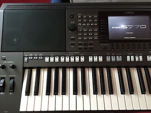 Yamaha PSR-S770 inkl. Mega Style- & Sound Pack, NEUZUSTAND, Garantie