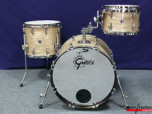 Gretsch USA Brooklyn Shellset in "Cream Oyster"    -    20,12,14"