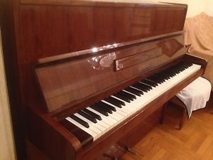 SCHOLZE Model S 110 Upright Piano