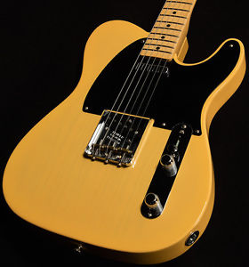 Fender American Vintage "Thin Skin" ’52 Telecaster Electric Guitar