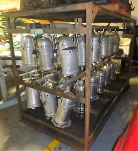 THOMAS STAGE LIGHTING (36) PAR CANS /  6 CIRCUIT CHROME LAMP BARS & LAMP BAR ROL