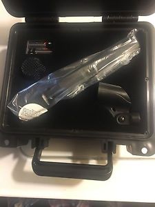 Earthworks V75 40v Wireless Digital Handheld Microphone Mic System