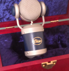 Vintage Blue Microphones Mouse Condenser Microphone