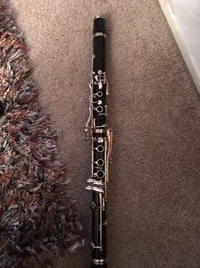 A Clarinet - Yamaha CSG Silver Keys - And Super Pads