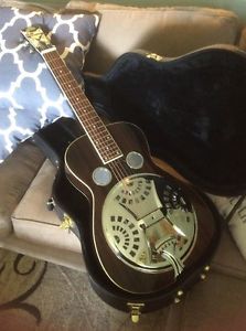 Regal Black Lightning Sq. Neck Resonator RD-52- W/Fishman Pickup Installed
