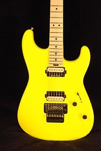CHARVEL PRO-MOD SAN DIMAS STYLE 1 HH FR - Neon Yellow