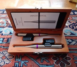 Earthworks QTC-1 microphones Matched Pair in case