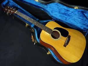 Martin D-18 Natural w/hard case Free shipping Guiter Bass From JAPAN #X899