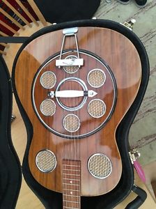 Shaftesbury Delvecchio Style Resonator Guitar