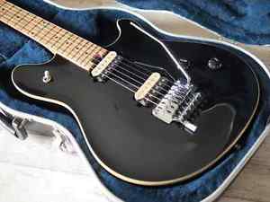 PEAVEY Wolfgang Standard Black PAT PEND EVH Van Halen First Year Japan F/S