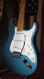 1996 Fender Stratocaster Electric Guitar Lake Placid Blue Matching Headstock