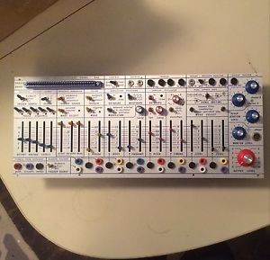 208r Stored Program Sound Source (Buchla Music Easel clone)