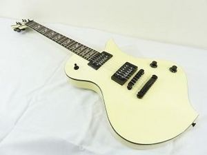 FERNANDES RAVELLE WHITE Free shipping Guiter Bass From JAPAN Right-Handed #O21
