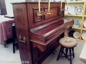 PIANO CLASICO VERTICAL siglo XlX CAOBA Antiguo RESTAURADO Salon Lujoso Taracea