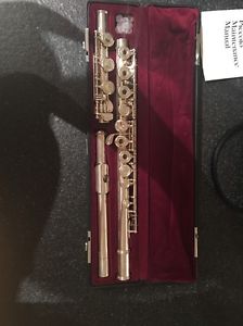 Yamaha Silver Flute Model 461 with B foot and Offset G