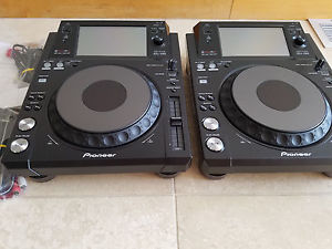 2 (PAIR) - Pioneer XDJ-1000 - High Performance Multi-Player DJ Deck Touchscreen