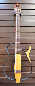 YAMAHA SLG100NW, EX Condition Silent Nylon/Gut Guitar Earnest Edition w/Gig Bag
