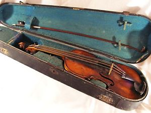 VIOLON 4/4 DOMINICUS MONTAGNANA AVEC MENTONNIÈRE DE PROSPER COLAS + 1 ARCHET