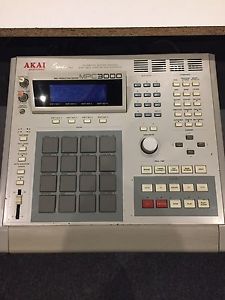 Akai MPC 3000, OS 3.5 with INTERNAL COMPACT FLASH READER