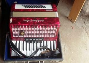 Vintage accordion Weltmeister Toccata