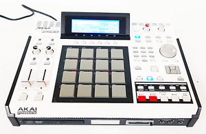 MPC2500 Limited Edition White 213 / 500 - 64MB - DVD-RW - 512MB CF - JJ OS 3.10
