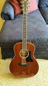 Taylor 526 Acoustic  Guitar