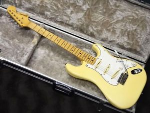 Seymour Duncan Yubi Sound Lab 69 Style Stratocaster White w/hard case #X871