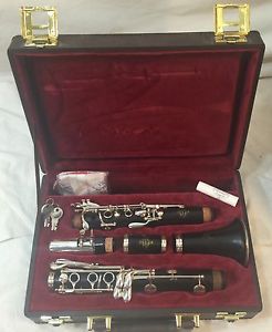 Beautiful Buffet Germany E-11  E11 Wood Clarinet !!! WOW!