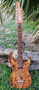 Bajo Quinto Electrico (Color Cafe)