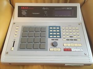 Original Akai MPC 60II Midi Sequencer Drum Machine Sampler MPC 60-II MPC60 Linn