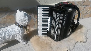 Akkordeon Hohner Student 72 Bass mit Trolly-GIGBAG TOP