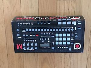 Elektron Analog RYTM 8 Voice Analog Drum Sequencer Machine / in box