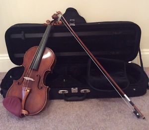 2013 Otto Benjamin Full Size 4\4 Comes With Case, Bow, Rosin, Auto Tuner,and Key