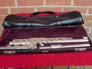 Yamaha Flute model 461