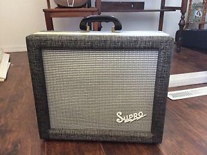 vintage guitar amplifier
