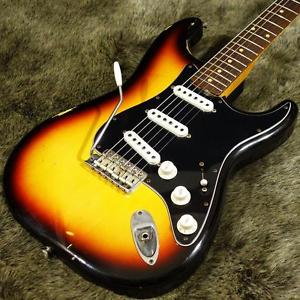 Fender Custom Shop 1963 Stratocaster Relic Left Bridge 3 Tone Sunburst Used