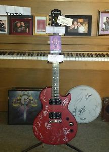 Epiphone Les Paul Special II Electric Guitar autographed by TOTO 2016 lineup!