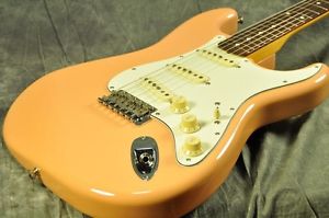 Fender Japan Stratocaster ST62TX Shell Pink Used Guitar Free Shipping #g493