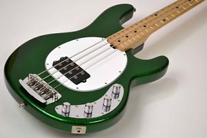 MUSIC MAN Sting Ray 4 Used  w/ Hard case