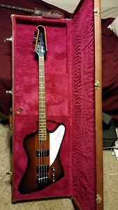 Gibson IV 2015 Thunderbird Bass Guitar,Barely Used, With OHSC And Paperwork