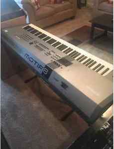 Yamaha Motif 8 88 key used synthesizer