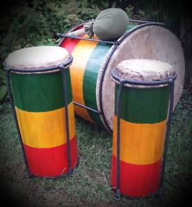 Rastafari Nyabinghi Trinity Set - Kette - Fundeh - Pope Smasher (BASS) - One Lov