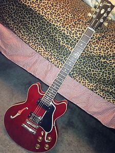Gibson Es 339