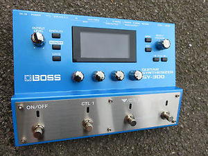 BOSS SY-300 POLYPHONIC GUITAR SYNTHESIZER.